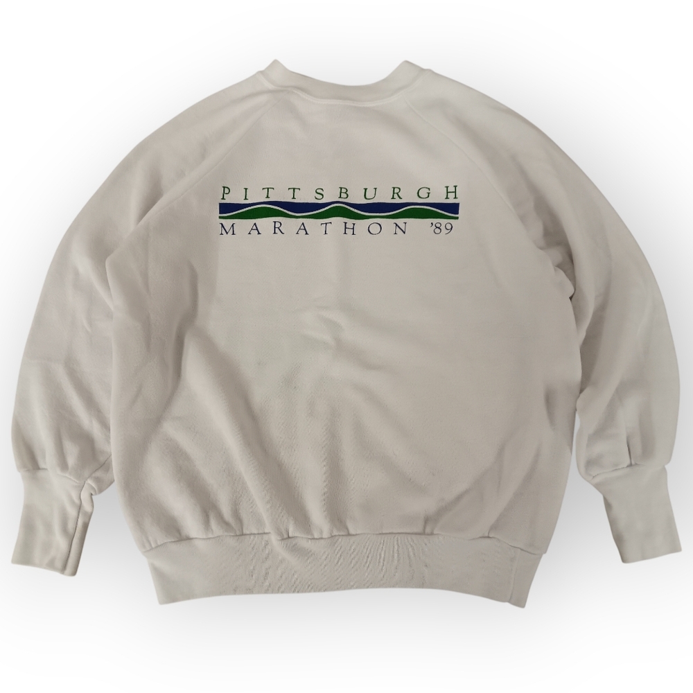 1989 Pittsburgh Marathon Cream Sweater